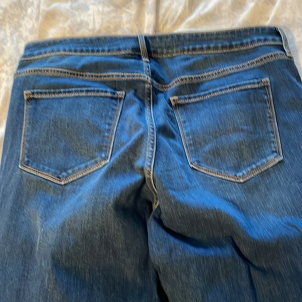 Old Navy sz. 16, mid rise, kicker boot cut jeans - Picture 3 of 3